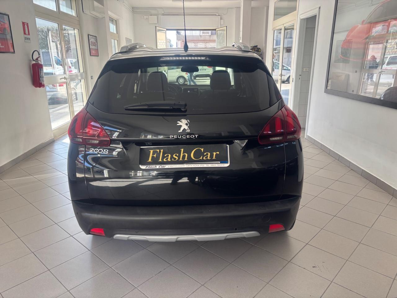Peugeot 2008 PureTech Turbo 110 EAT6 S&S Black Matt