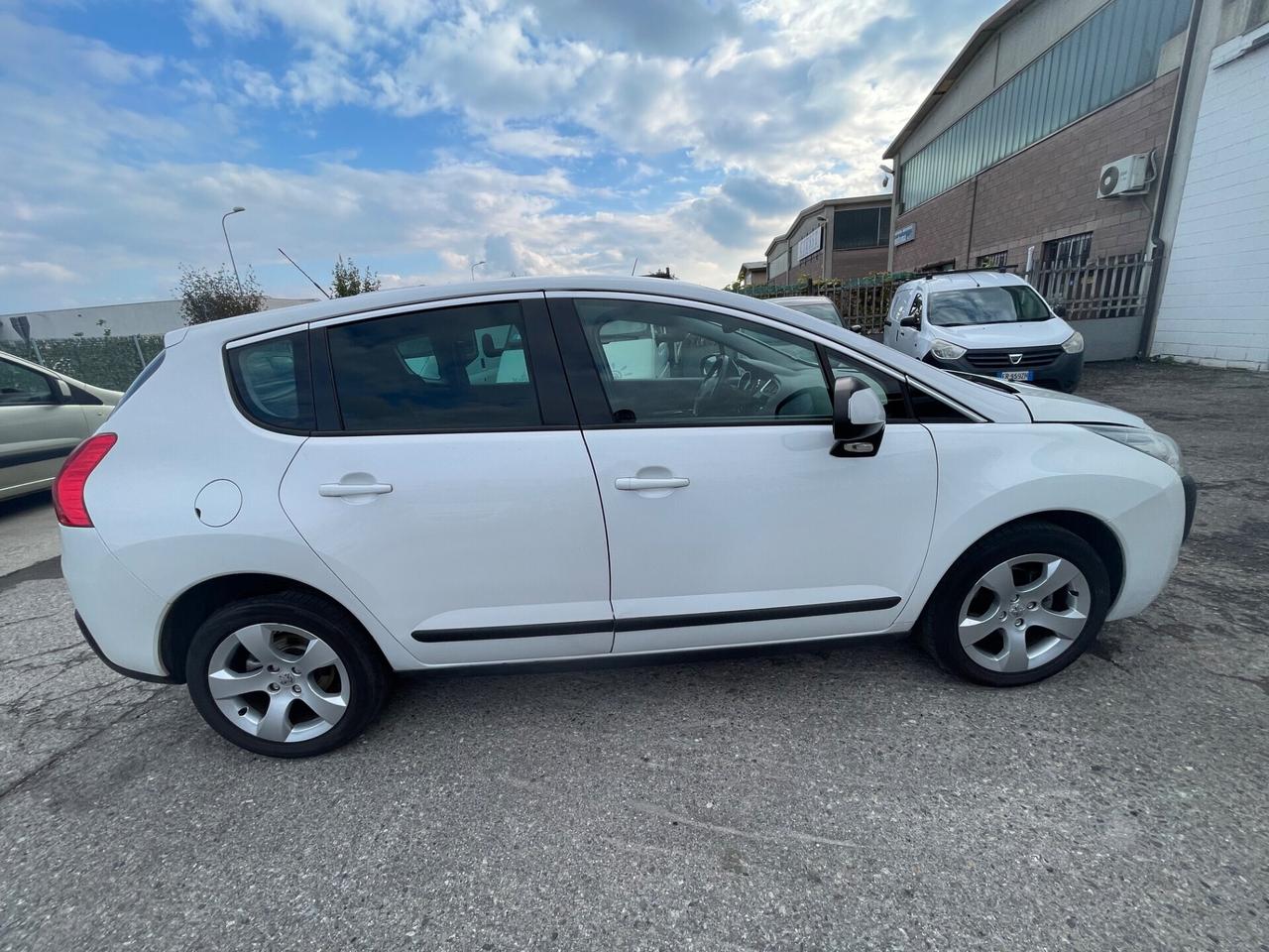 Peugeot 3008 1.6 VTi 120CV Active