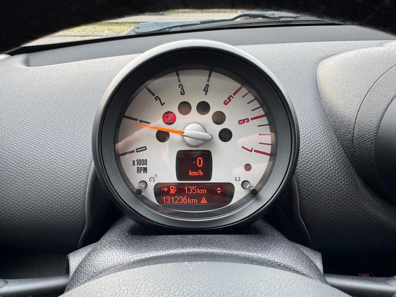 Mini Cooper D Countryman 1.6 Diesel. Ok Neopatentati