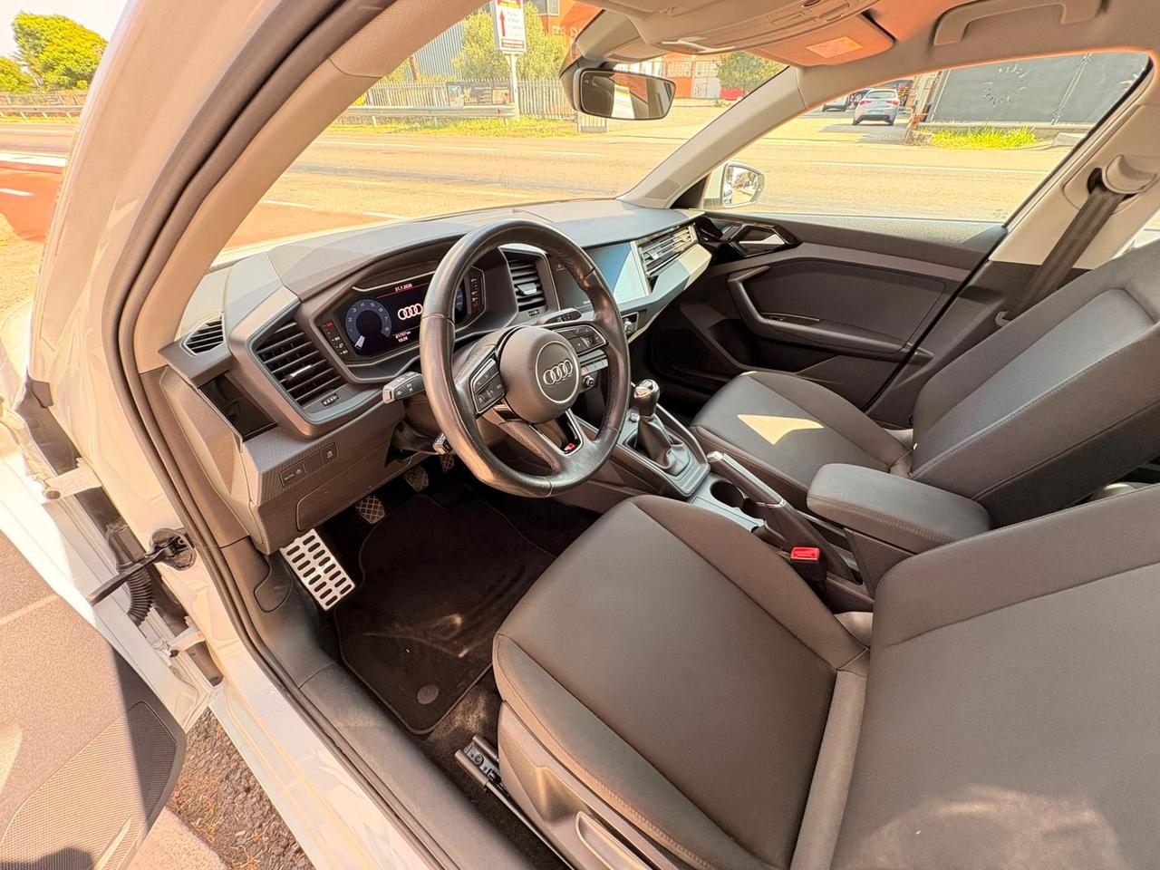 Audi A1 SPB 25 TFSI S tronic Admired PACCHETTO INTERNO SLINE