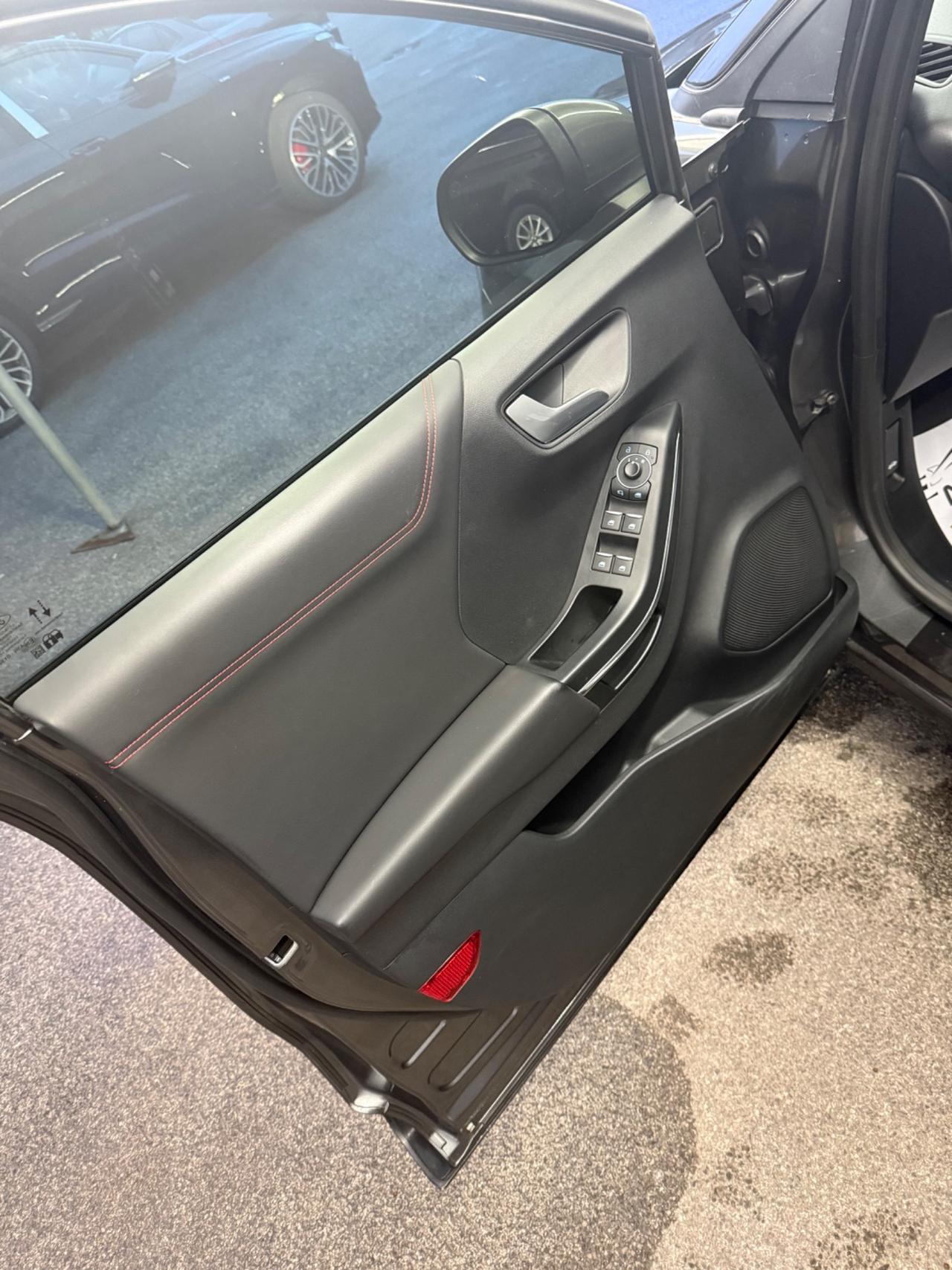 Ford Puma 1.0 EcoBoost Hybrid 125 CV S&S aut. ST-Line