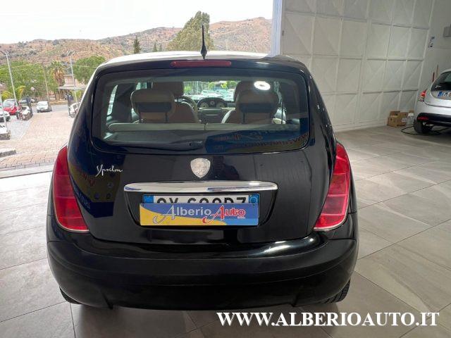 LANCIA Ypsilon 1.2 16V Argento