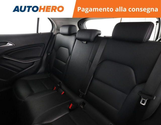 MERCEDES-BENZ GLA 250 Automatic 4Matic Sport