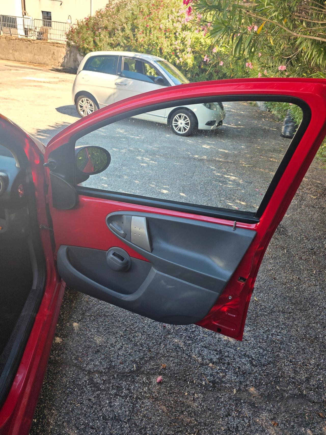 Citroen C1 Neo patentati 132000 km""