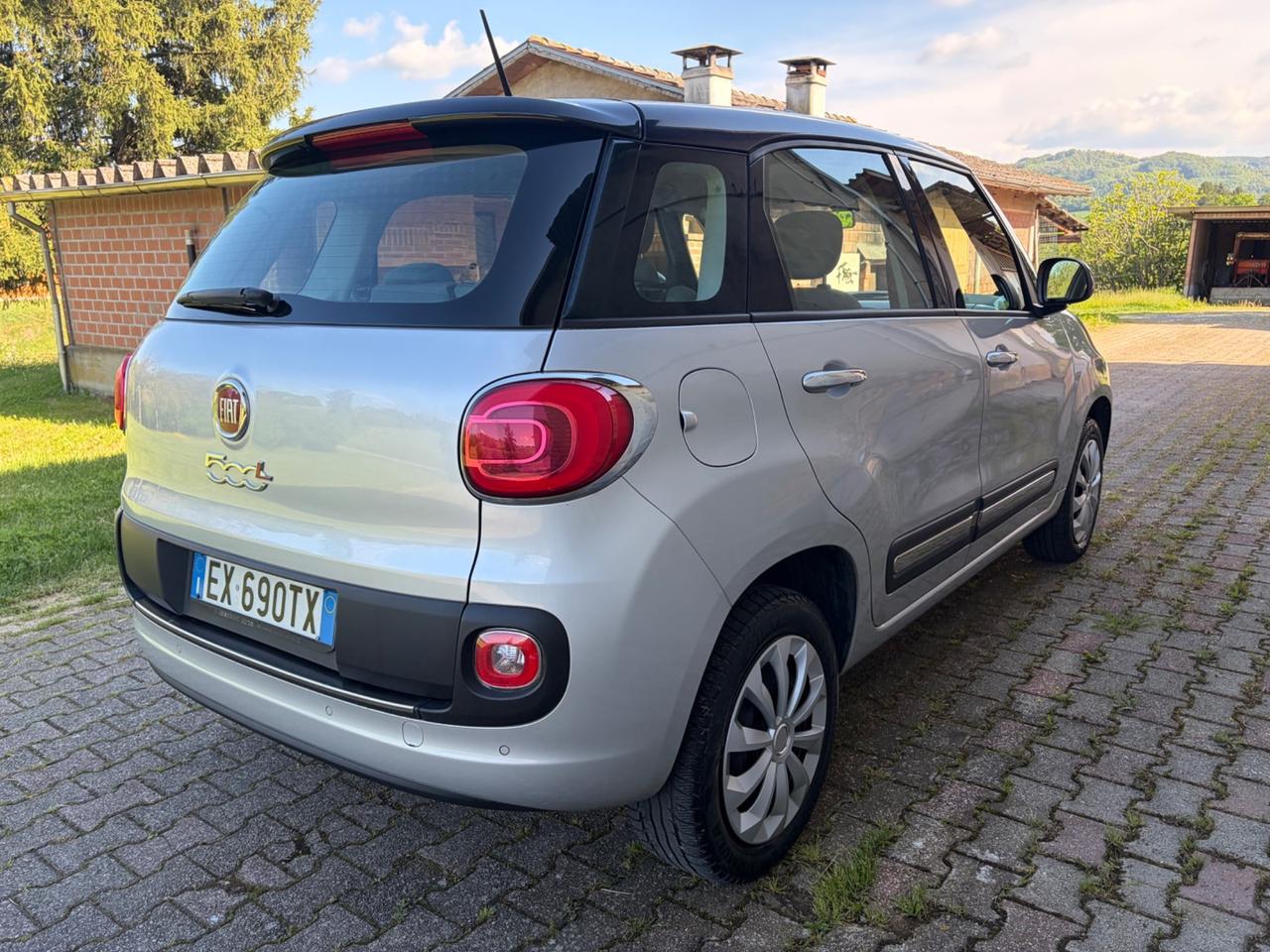 Fiat 500L 0.9 TwinAir Natural Power NUOVISSIMA