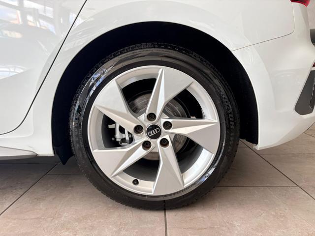 AUDI A3 Sportback 35 TFSI S line MATRIX VIRTUAL B&O ACC