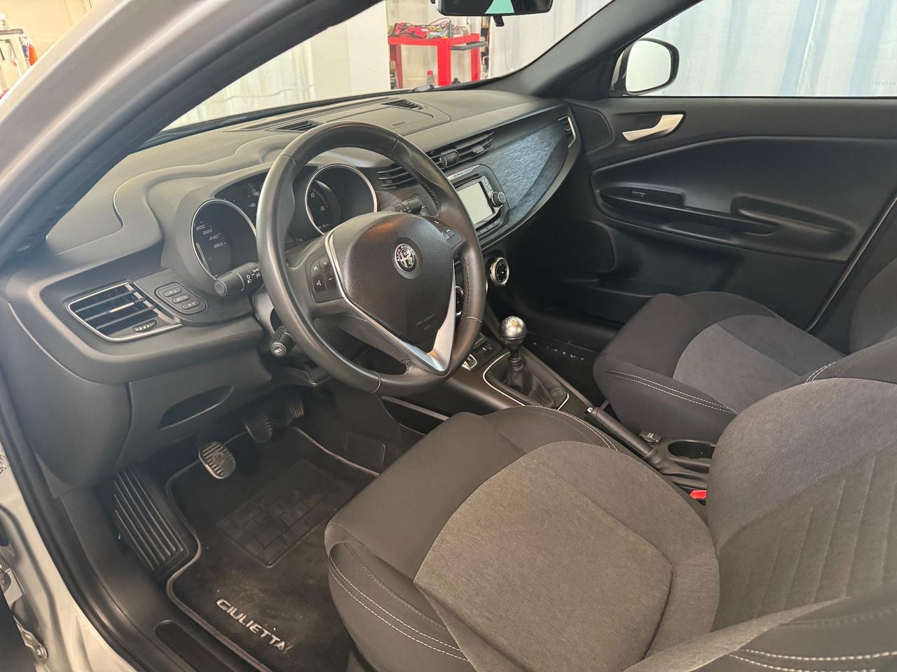 Alfa Romeo Giulietta 1.6 JTDm 120 CV Super