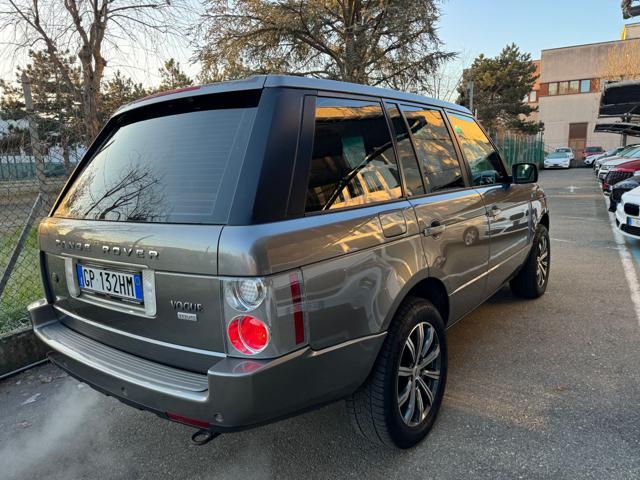 LAND ROVER Range Rover 3.6 TDV8 Vogue 272CV FULL OPT.