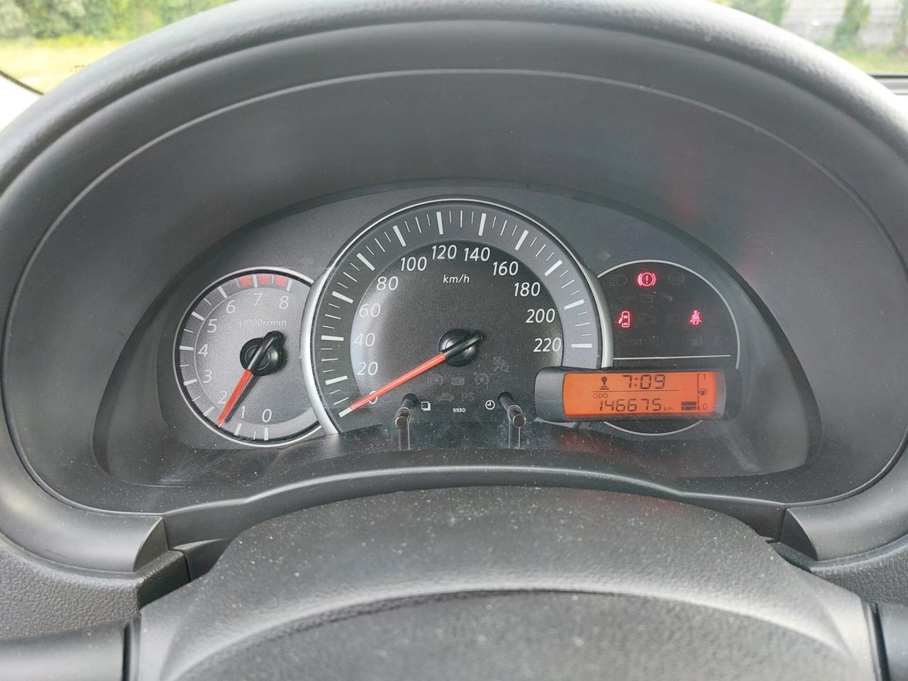 Nissan Micra 1.2 12V 5 porte Tekna