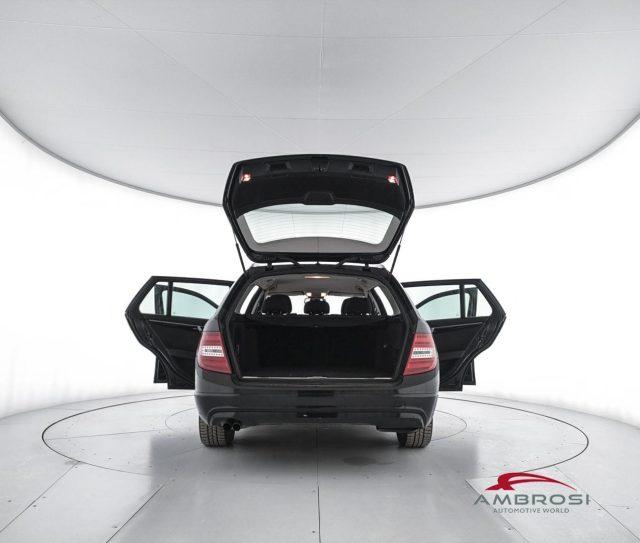 MERCEDES-BENZ C 200 200 d Auto Executive - PER OPERATORI DEL SETTORE