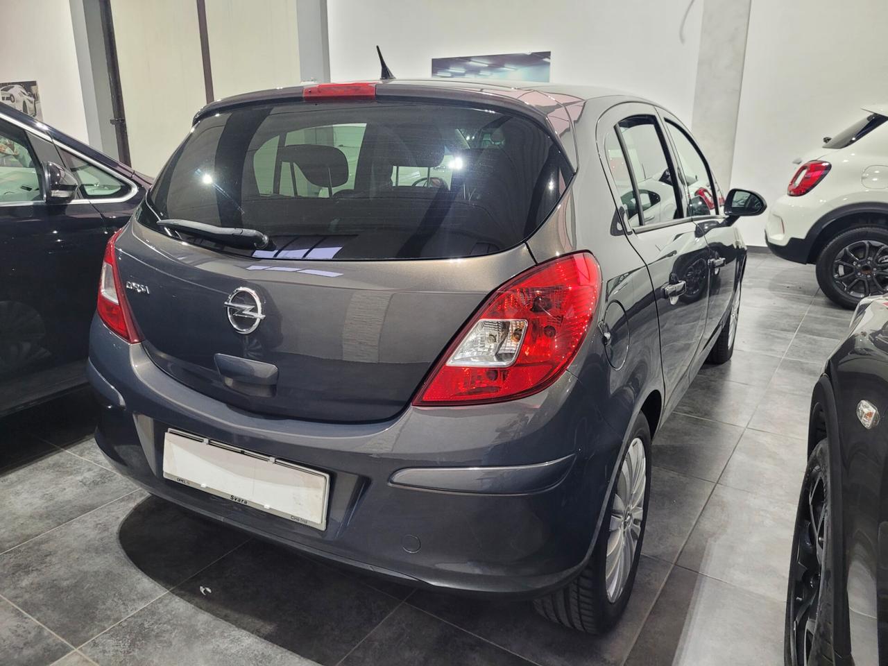 Opel Corsa 1.2 85CV 5 porte GPL-TECH Ecotec