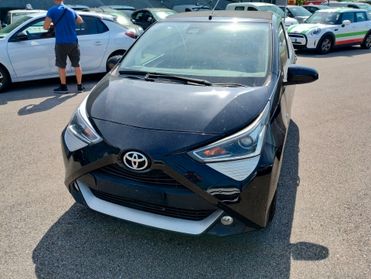 Toyota Aygo Connect 1.0 VVT-i 72 CV 5 porte x-wave MMT/ NEOPATENTATI