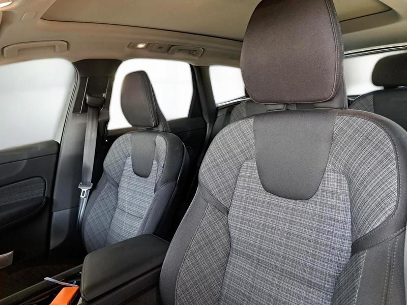 VOLVO XC60 T6 PLUG-IN AWD AUTO CORE SUV