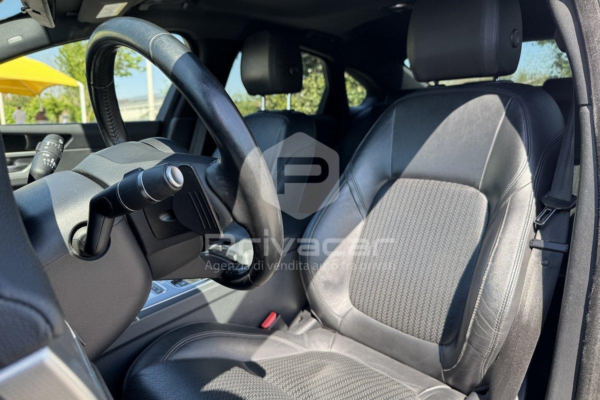 JAGUAR XF 2.0 D 180 CV aut. Prestige