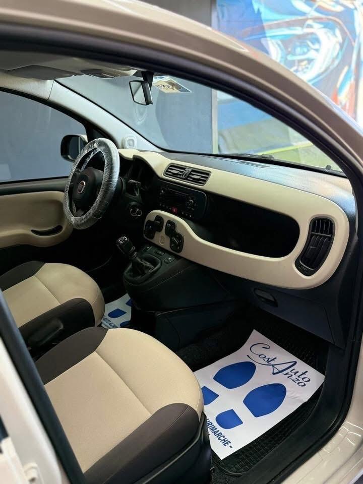 Fiat Panda 1.2 GPL 69 CV Lounge 2016