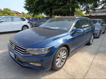 VOLKSWAGEN Passat Variant 2.0 TDI 122CV EVO DSG Business LED Navi ACC