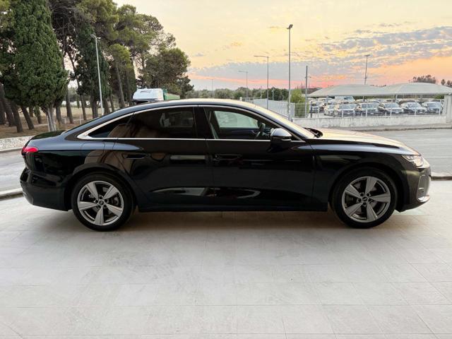 AUDI A6 TDI 150 kW S tronic quattro S line edition.