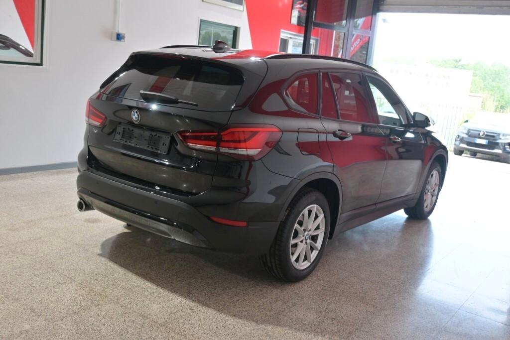 BMW X1 16D 115CV 6M. S-DRIVE BUSINESS ADVANTAGE ( FARI LED - CRUISE - NAVI - PARK ASSISTANT - TELECAMERA POST. )