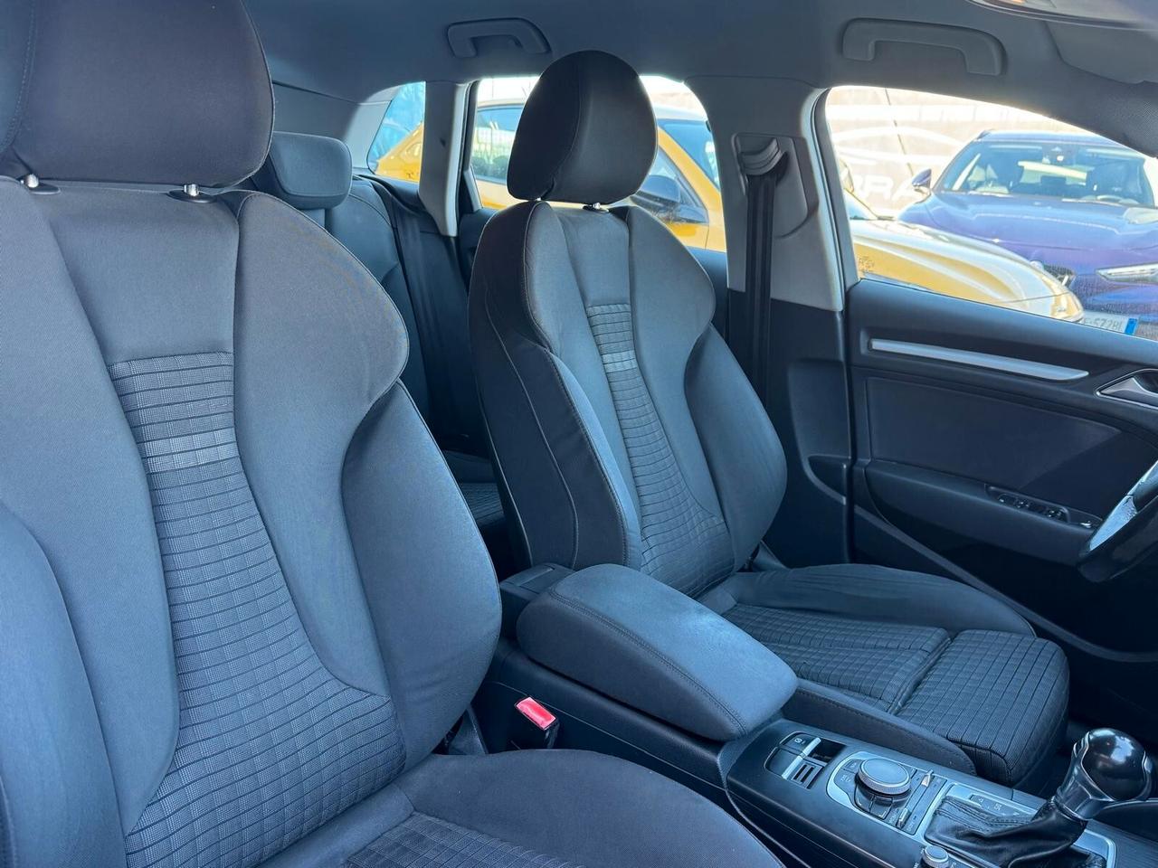 AUDI A3 1.6 TDI 110CV S TRONIC AMBITION NAVI KM156000