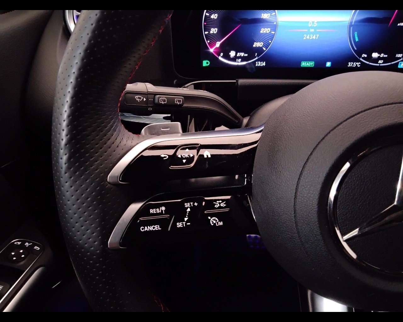 Mercedes-Benz Classe B - W247 2023 - B 250 e phev AMG Line Premium auto