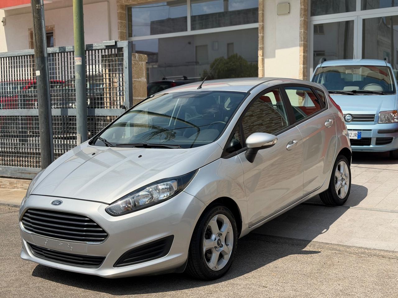Ford Fiesta 1.5 TDCi 75CV 5 porte Business-2015