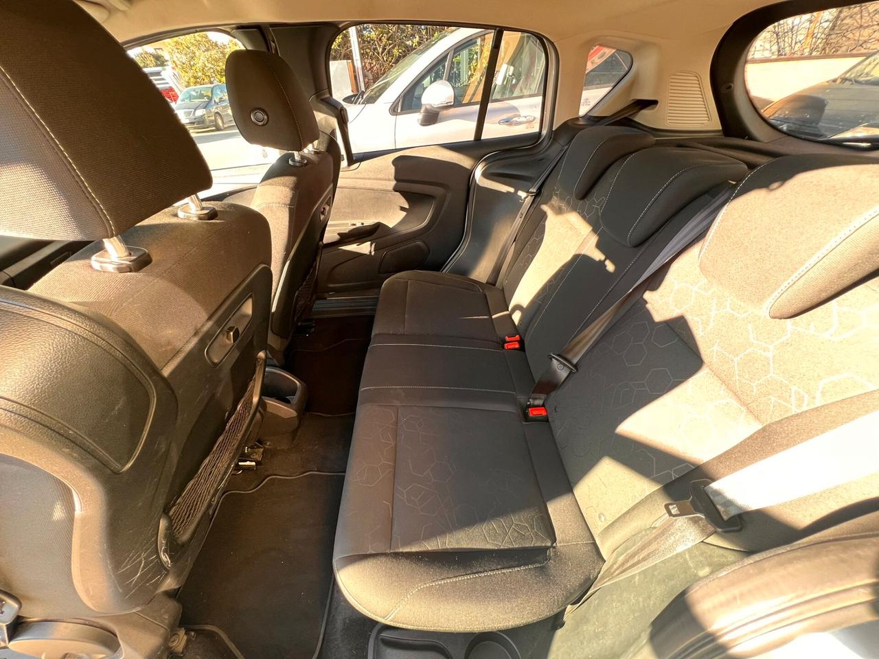 Ford B-Max 1.4 90 CV GPL Business