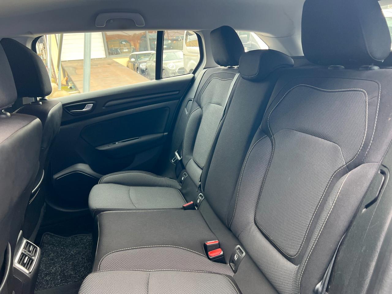 Renault Megane Mégane Sporter dCi 8V 110 CV EDC Energy Business