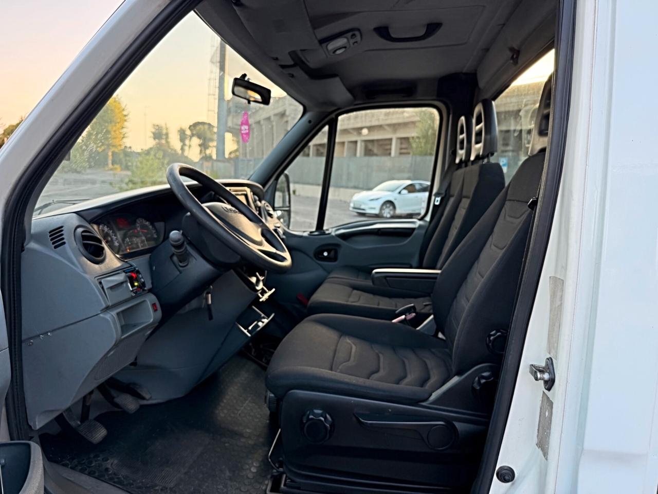 Iveco Daily 35C15 3.0 Hpi Carro Atrezzi