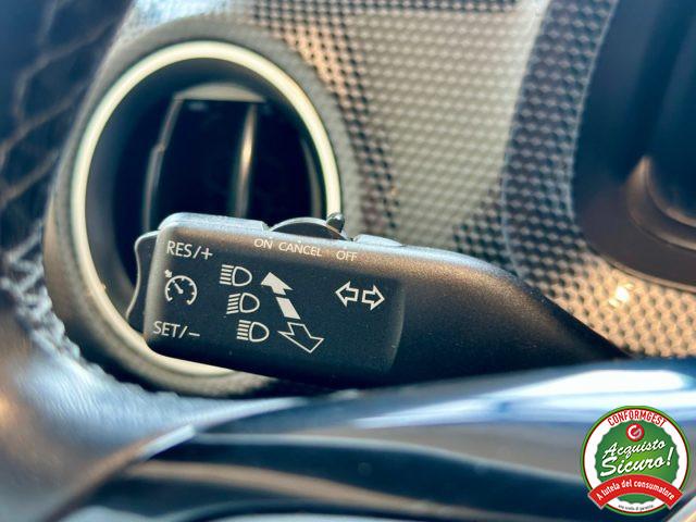 VOLKSWAGEN up! 1.0 5p. color up! BMT *NEOPATENTATI*RETROCAMERA*