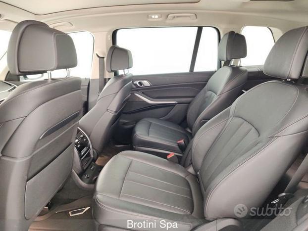 BMW X7 xDrive40d 48V