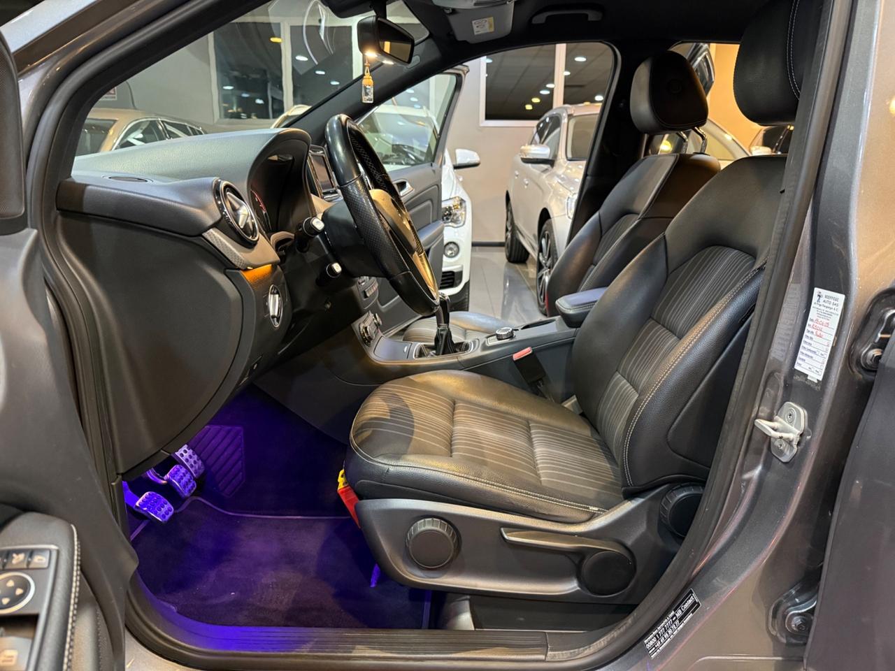 Mercedes-benz B 180 Premium DISTRIBUZIONE FATTA