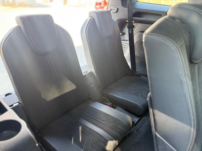 Peugeot 5008 BlueHDi 130 EAT8 S&S GT Pack IVA ESPOSTA