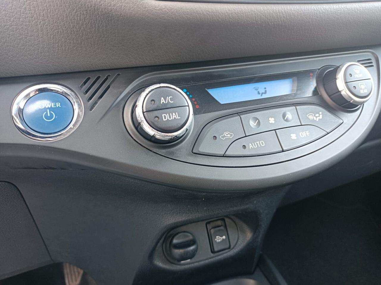 Toyota Yaris 1.5 Hybrid 5 porte Active