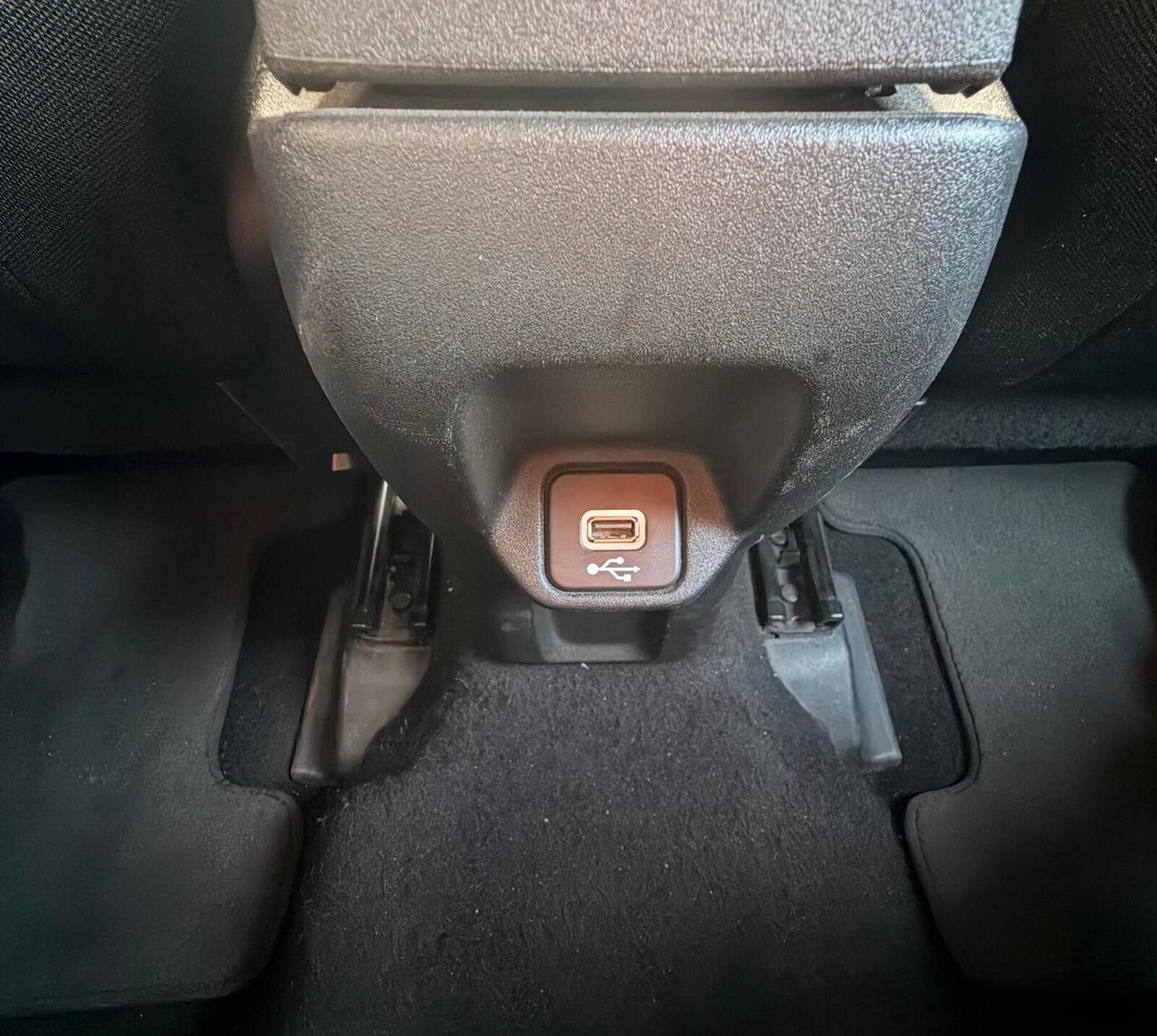 Jeep Renegade 2.0 Mjt 4WD Active Drive Sport