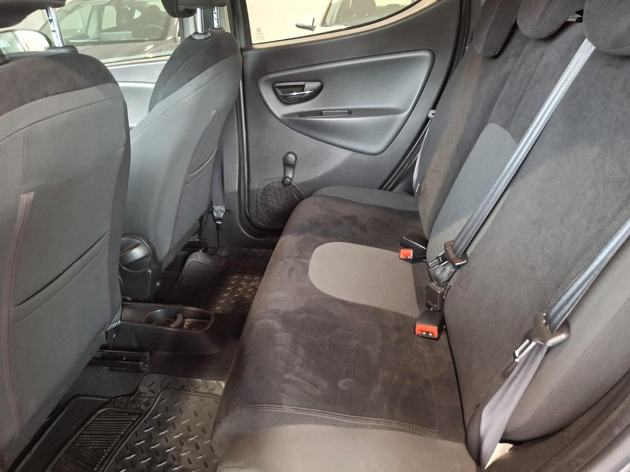 Lancia Ypsilon 1.3 mjt*NEOPATENTATI