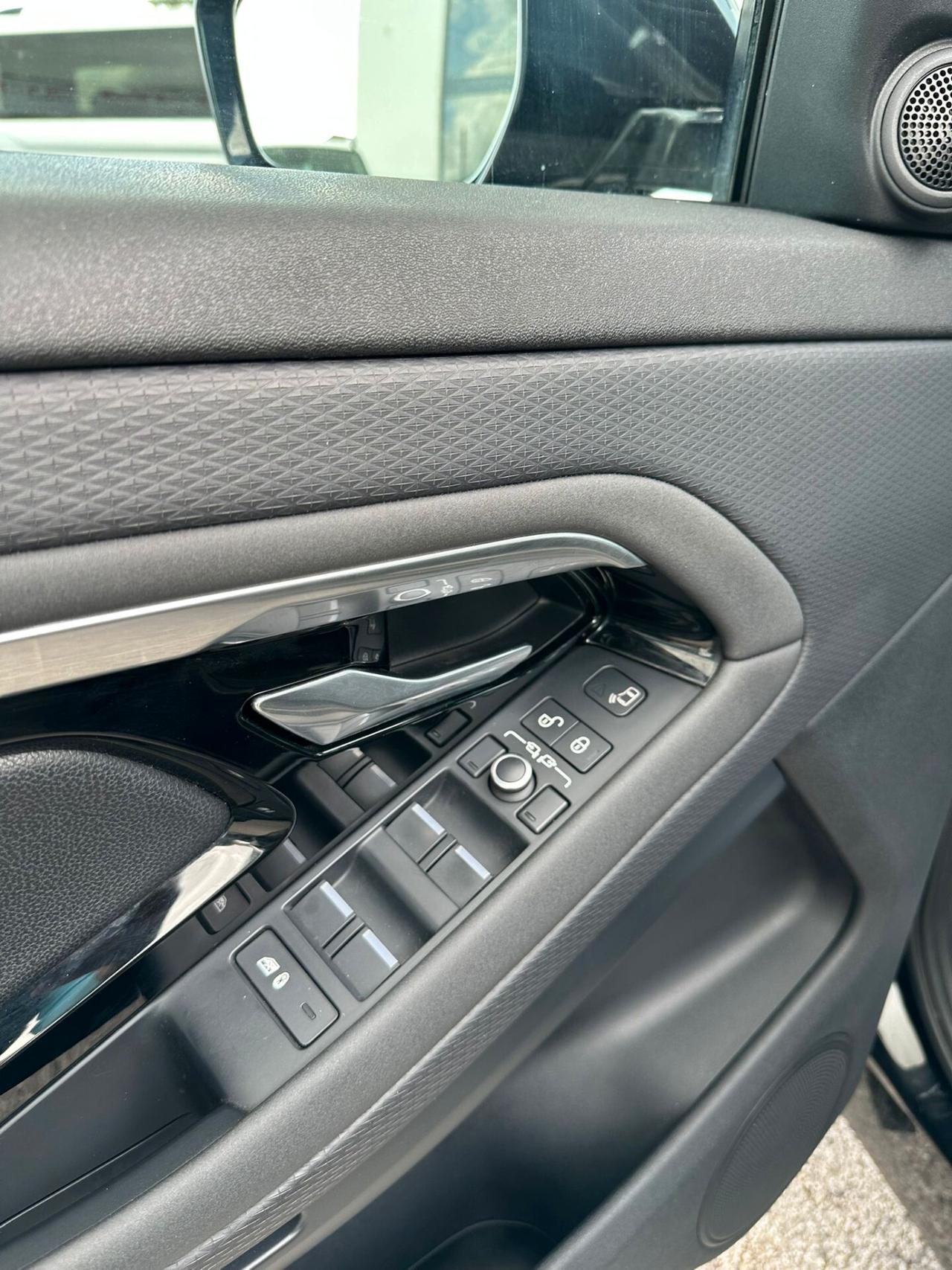 Land Rover Range Evoque 2.0D I4-L.Flw 150 CV AWD Auto R-Dynamic