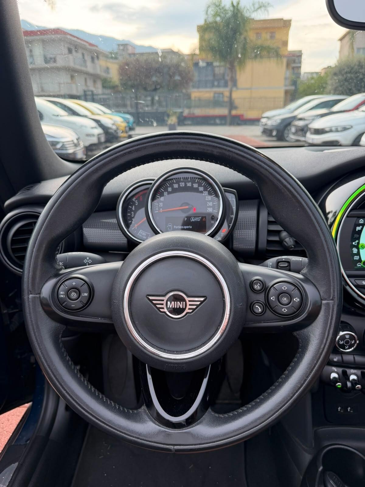Mini 1.5 Cooper D Hype Cabrio