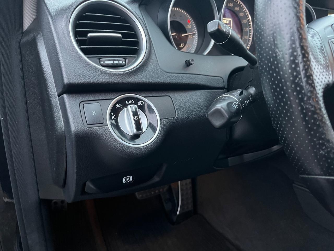 Mercedes-benz C 250 CDI 4Matic - Avantgarde - 7-G tronic 204 CV