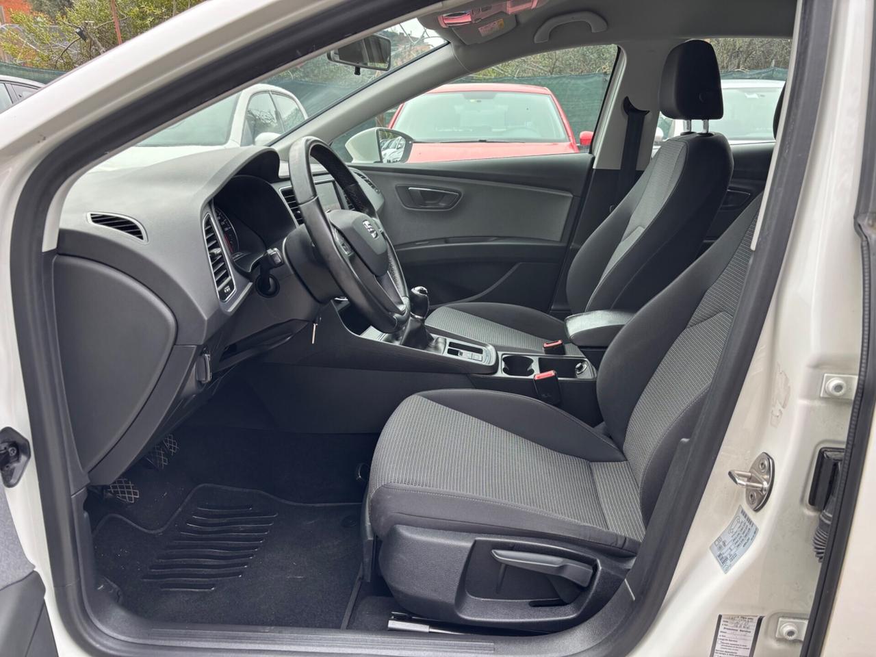 Seat Leon 1.6 TDI 115CV 5p. Style OK NEOPATENTATI