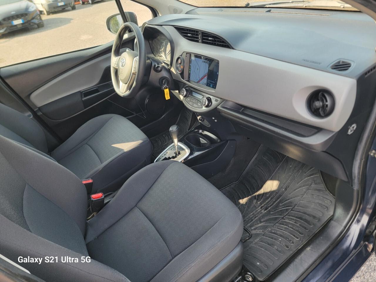 Toyota Yaris 1.5 Hybrid Active CARPLAY garanzia