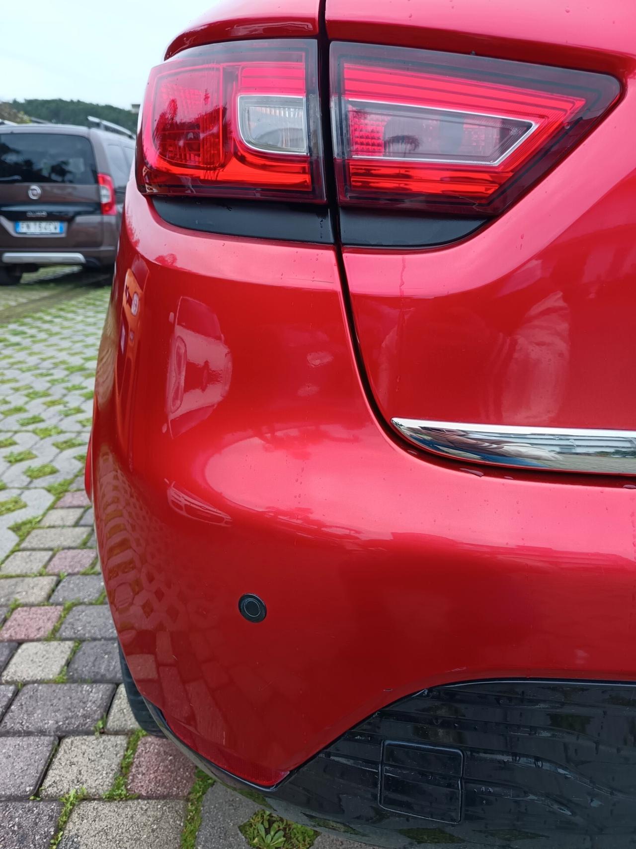 Renault Clio 0.9 TCe 12V 90CV Start&Stop 5 porte Energy