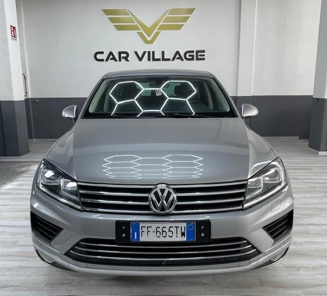 Volkswagen Touareg 3.0 TDI 262 CV tip. BlueMotion Technology Executive