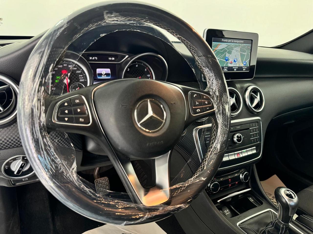 Mercedes-benz A 180d sport-EURO6