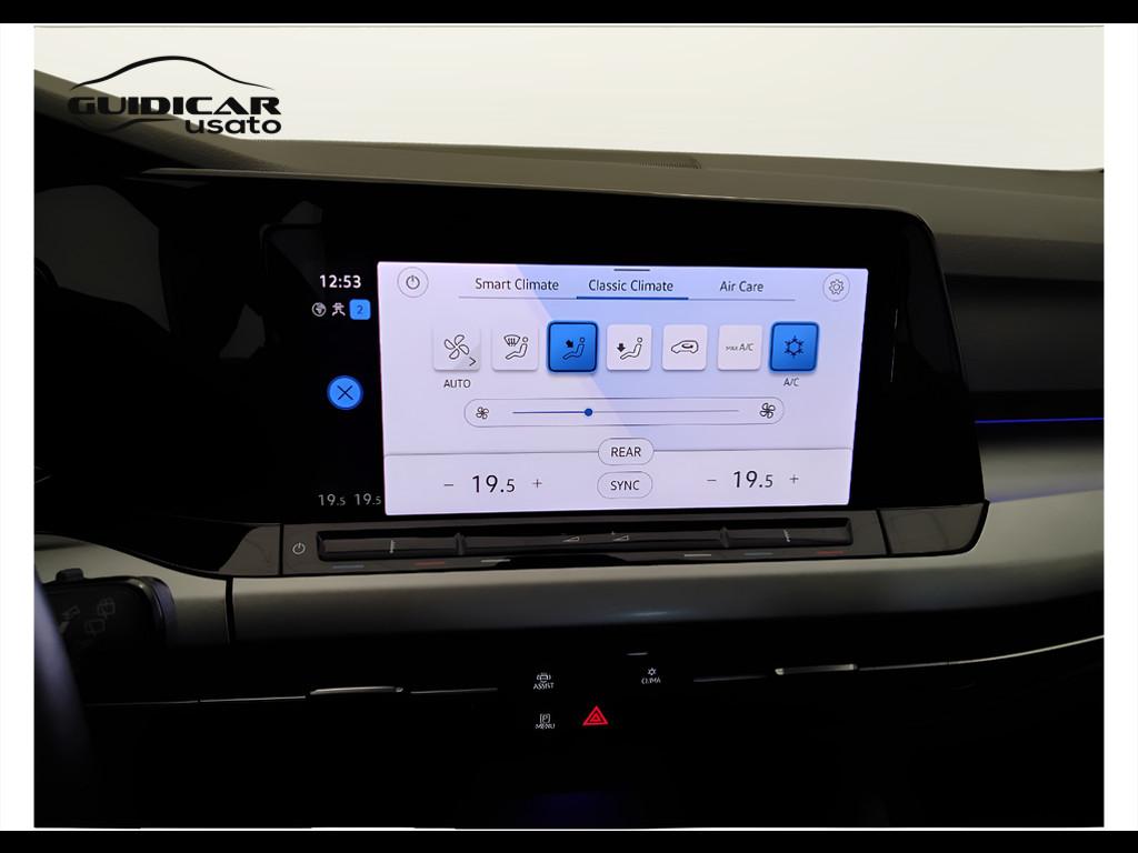 VOLKSWAGEN Golf VIII 2020 - Golf 1.0 etsi evo Life 110cv dsg