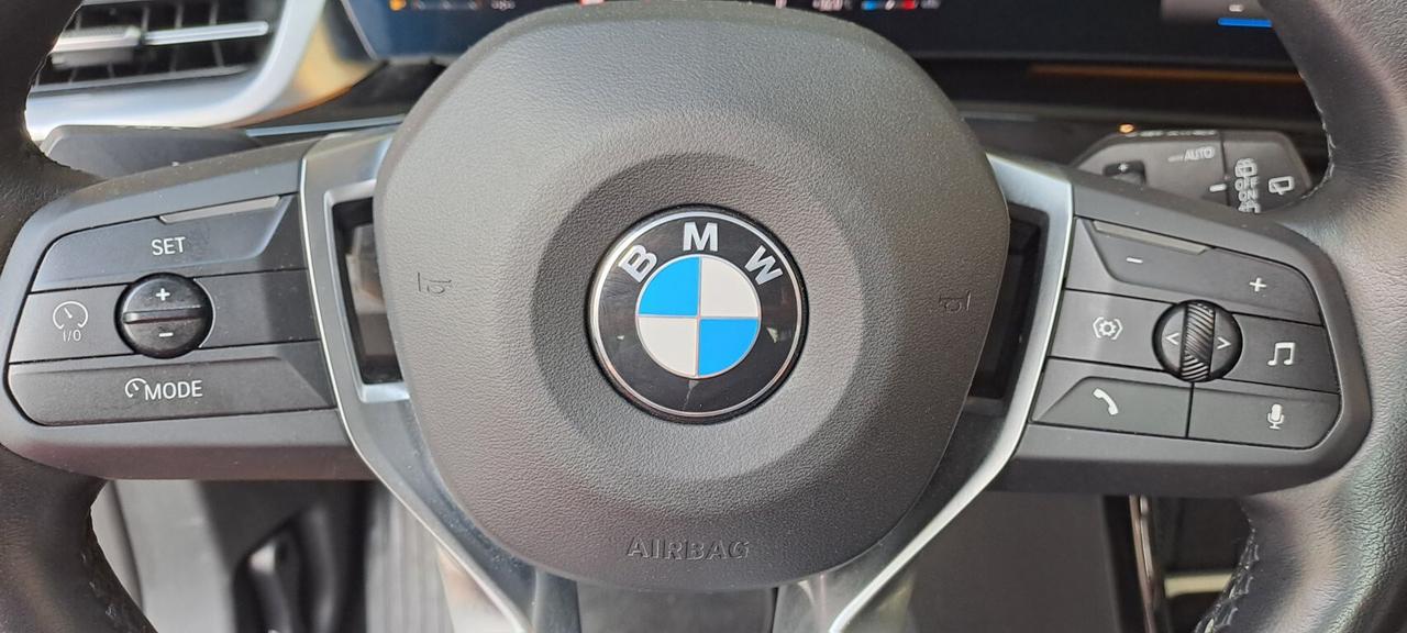 Bmw X1 sDrive 18i xLine EDITION ESSENCE 136 CV 1.5cc 3 cilindri - AUTO PER NEOPATENTATI!