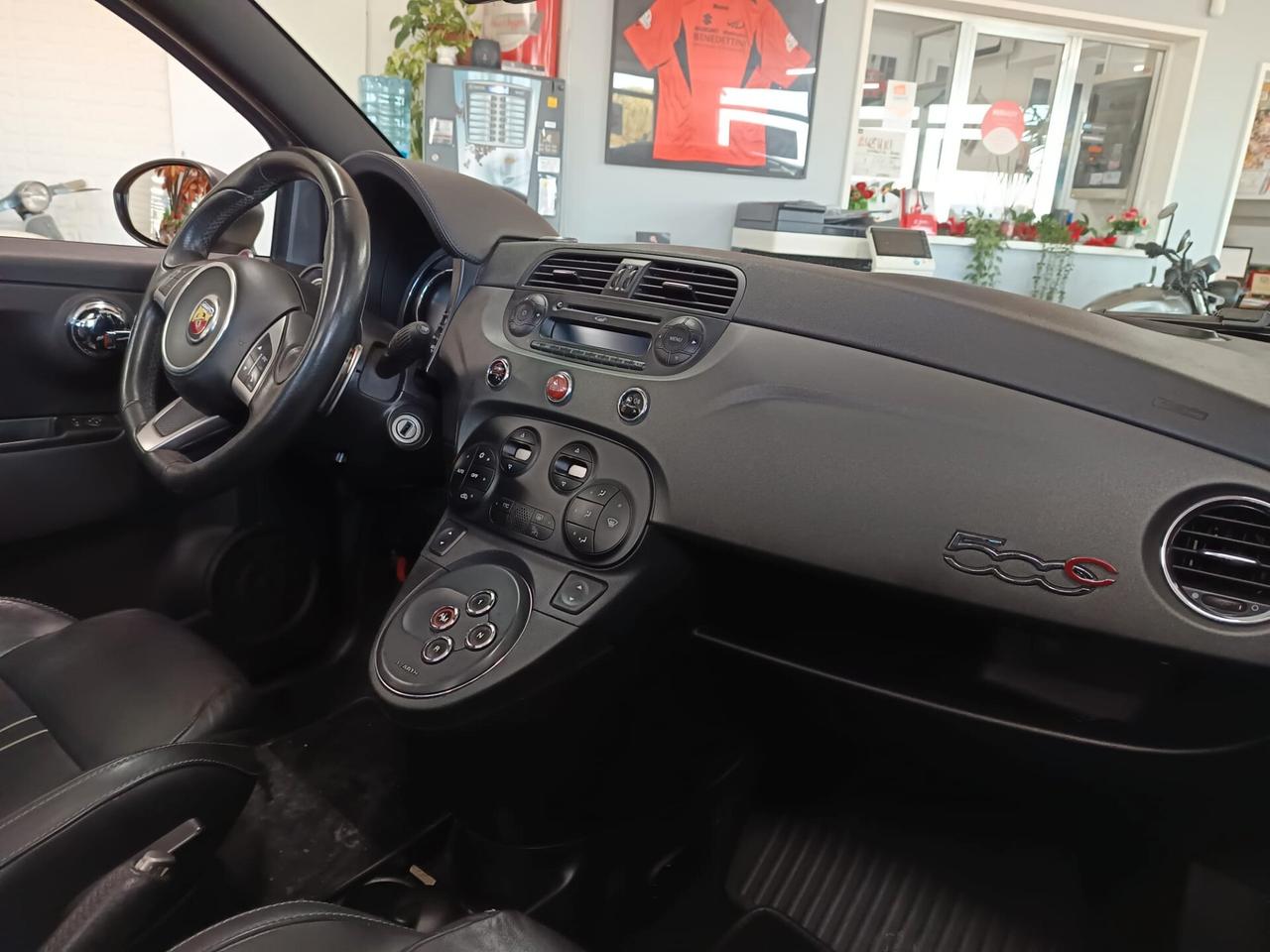 Abarth 595 C 1.4 Turbo 180 CV Comp. Tua da 235€/mese