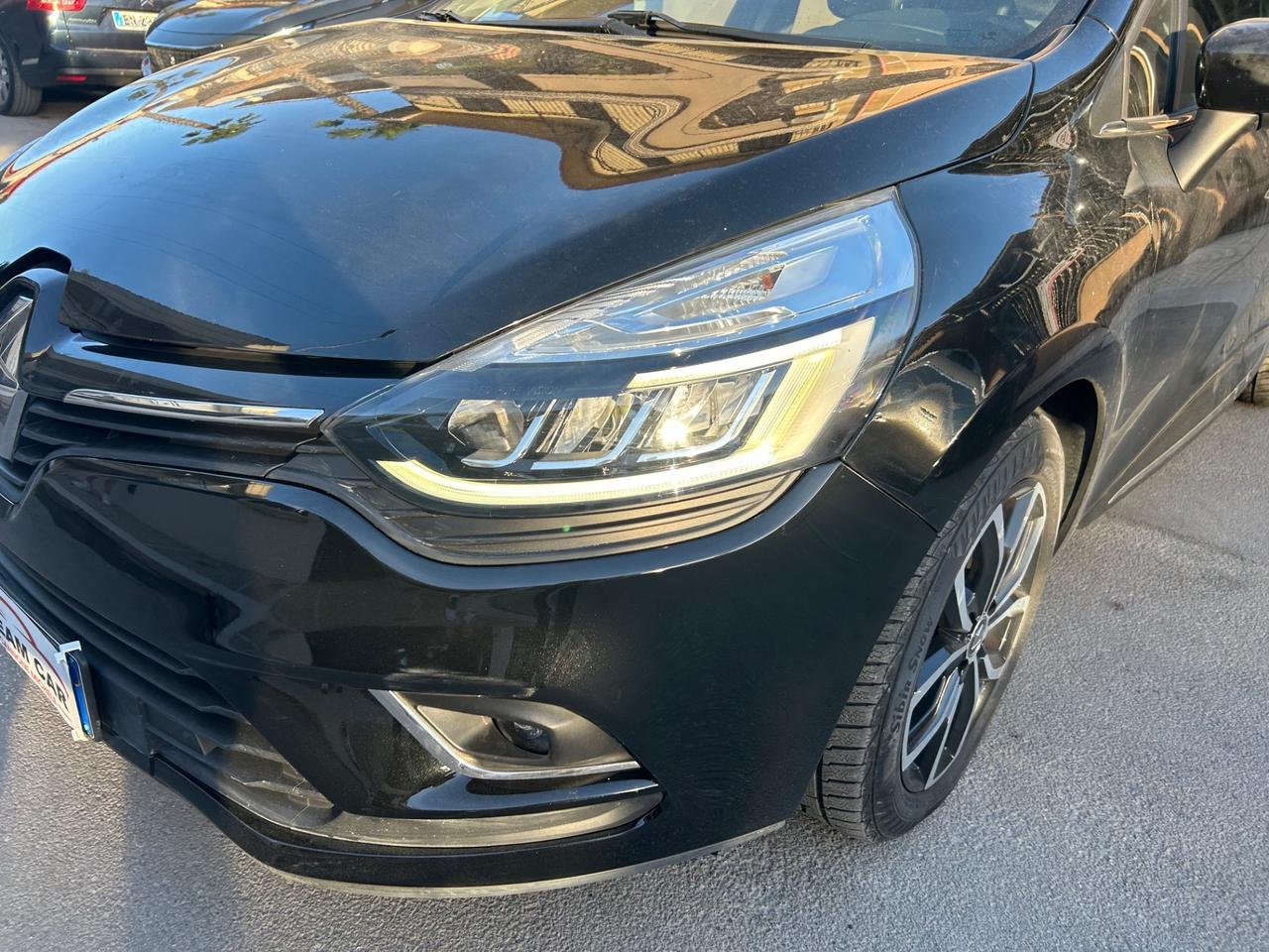 Renault Clio dCi 8V 75 CV 5 porte Moschino Zen