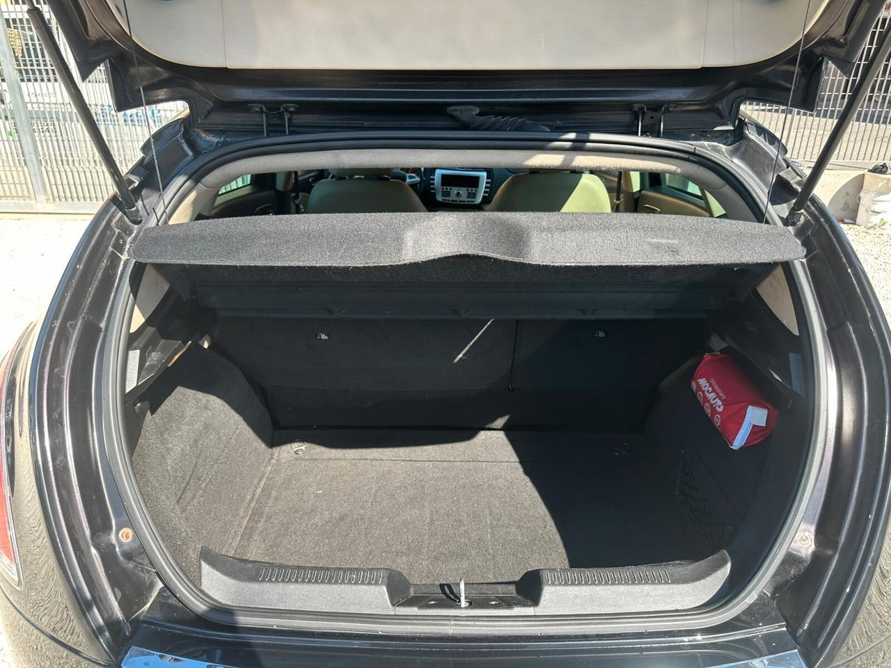 Lancia Delta 1.6 MJT DPF Gold