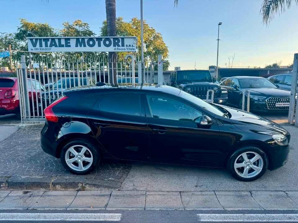 Volvo V40 2.0 D2 Inscription 120 CV