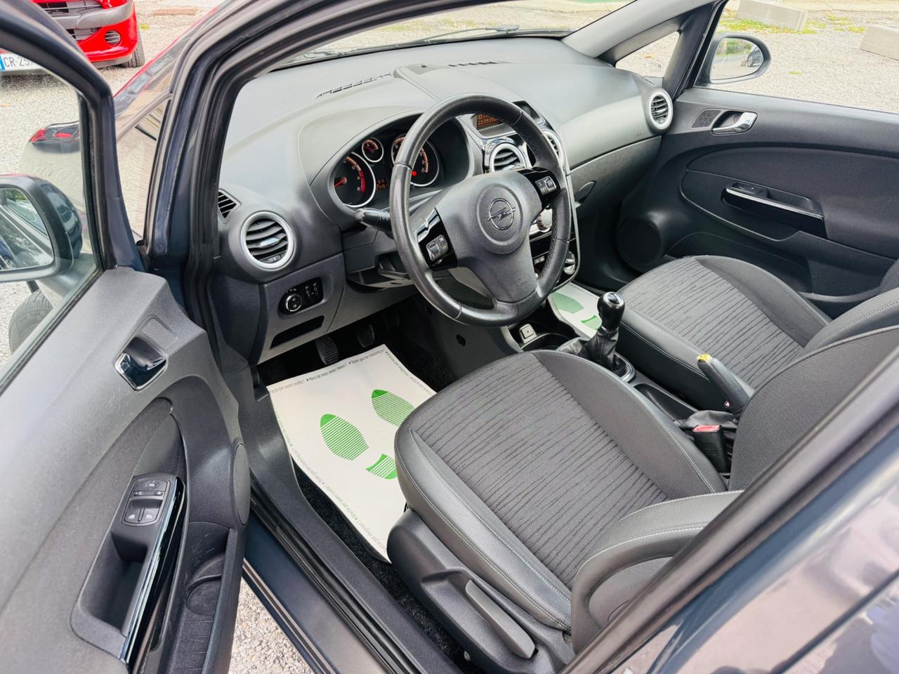 Opel Corsa 1.2 85CV 5 porte GPL-TECH Edition